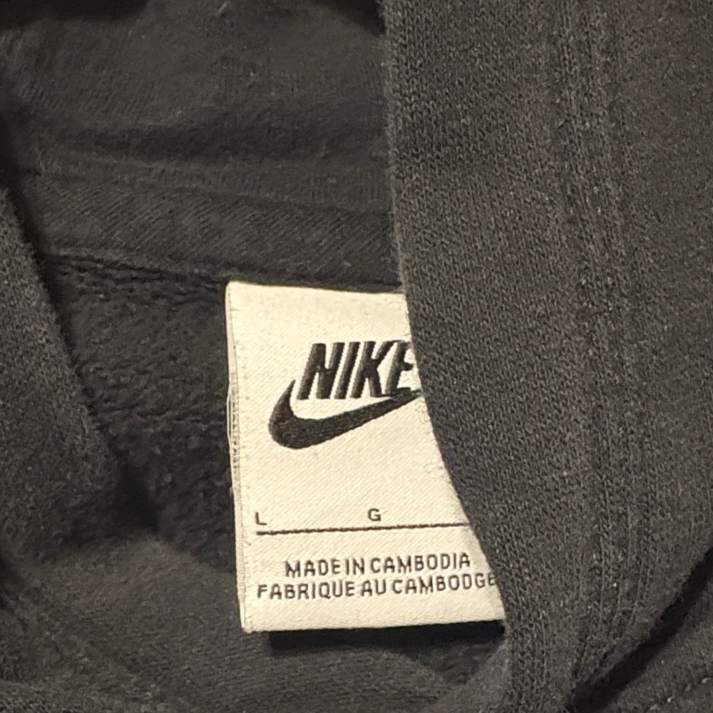 Nike Kids Black and White Logo Hoodie Large - Picture 2 of 4